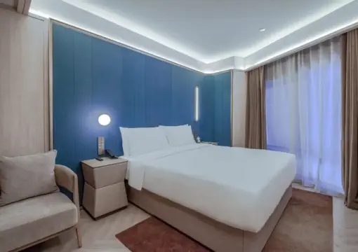 Superior Queen Room