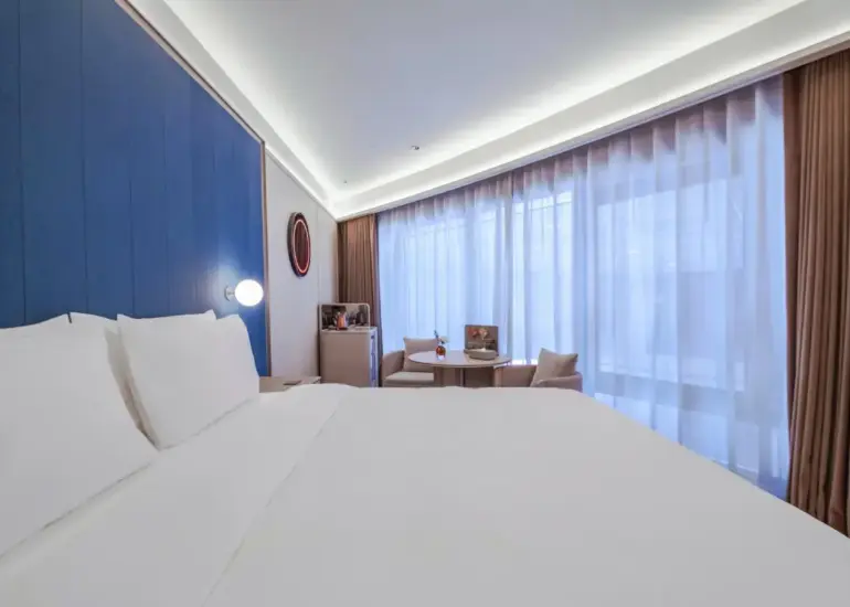 Superior Queen Room