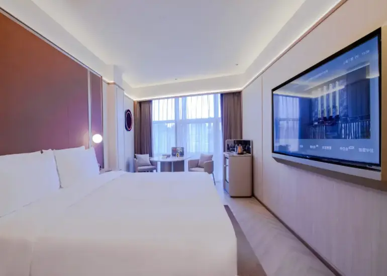 Superior Room – with View (Double Bed)